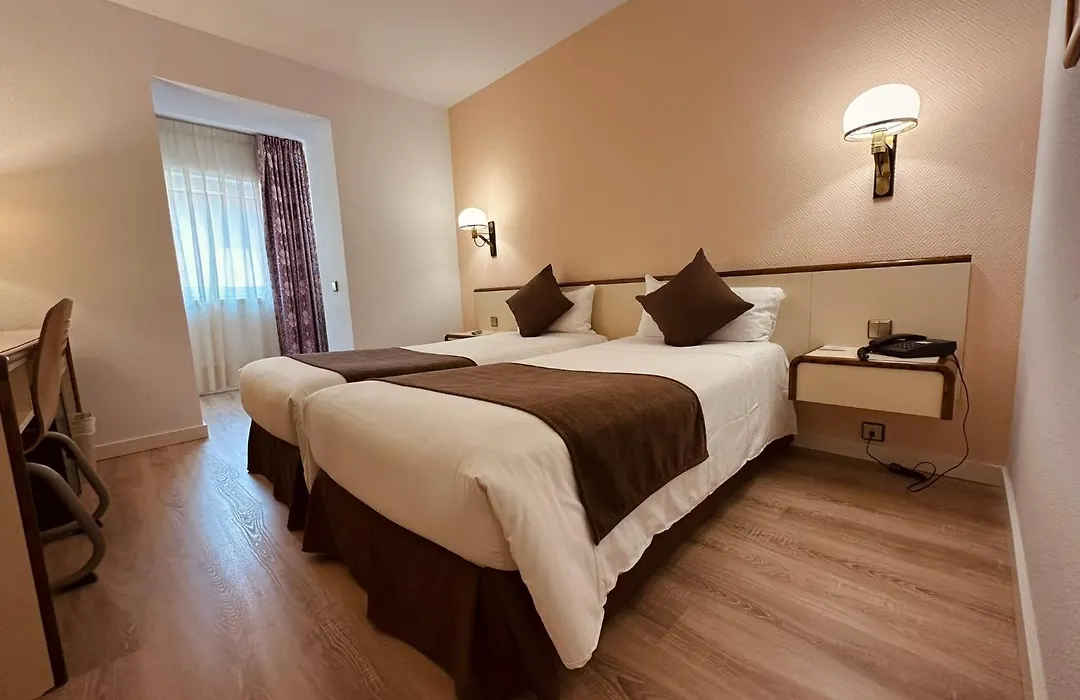 Andorra Palace-1